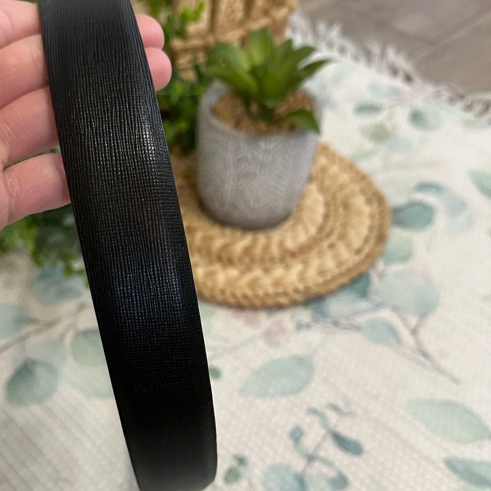 Original Penguin Full Grain Cowhide Lined on Genuine Leather Black Belt 34/85